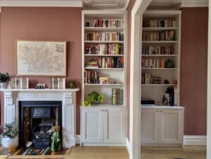 Mirrored Elegance with a Practical Twist